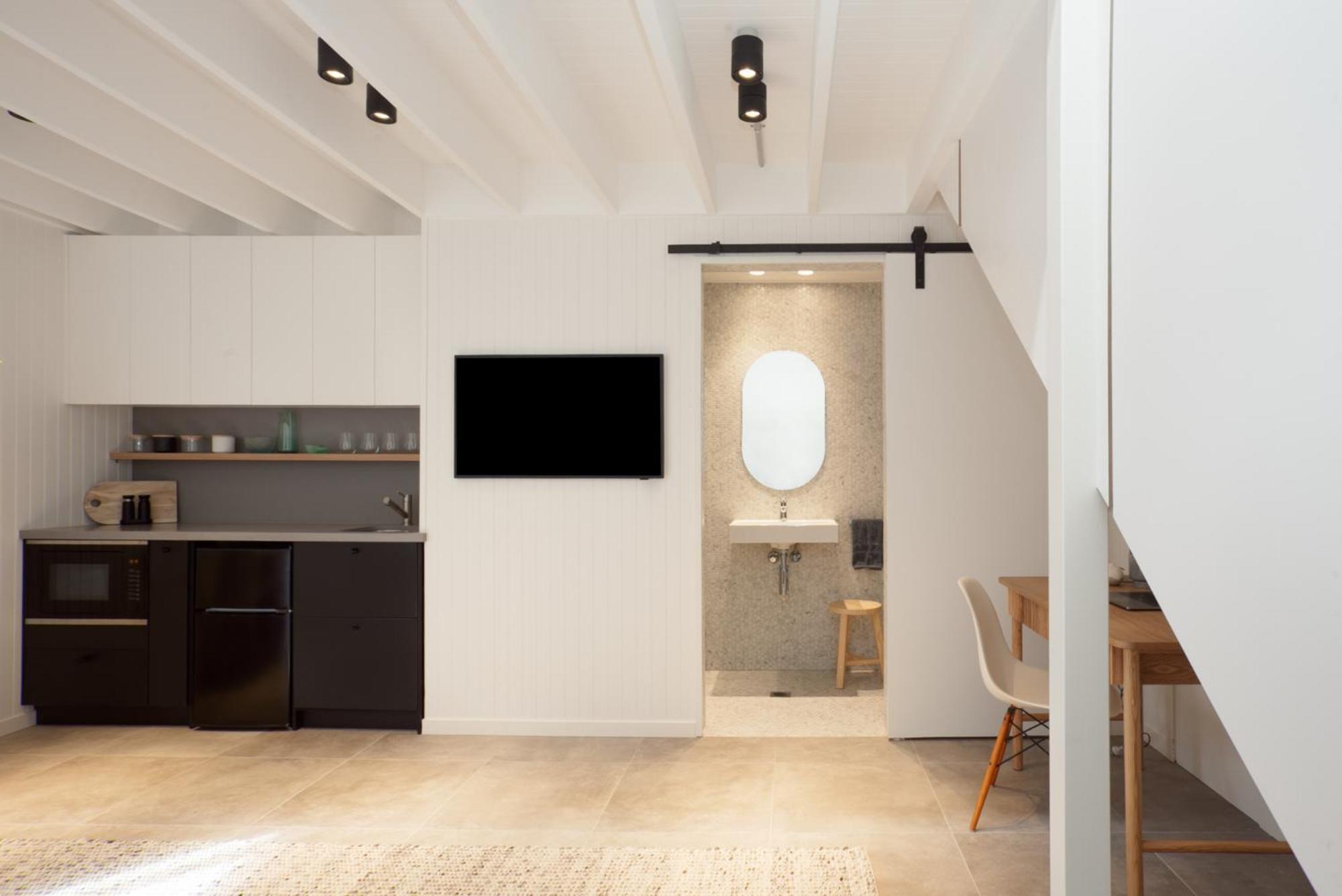 Bondi's Luxe Loft Apartment Sydney